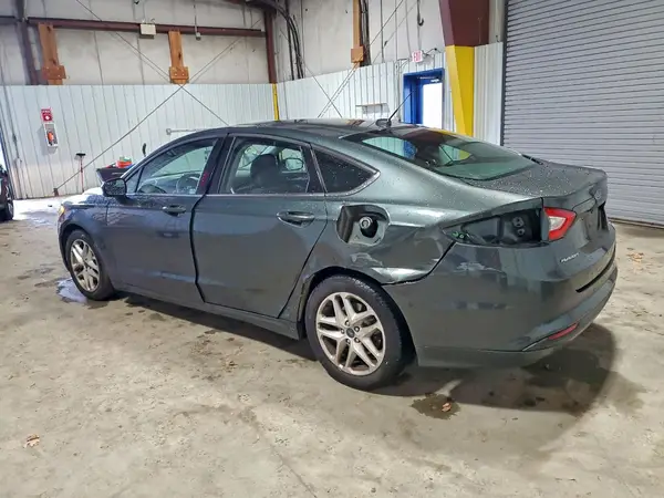3FA6P0H72GR210140 2016 FORD FUSION - Image 2