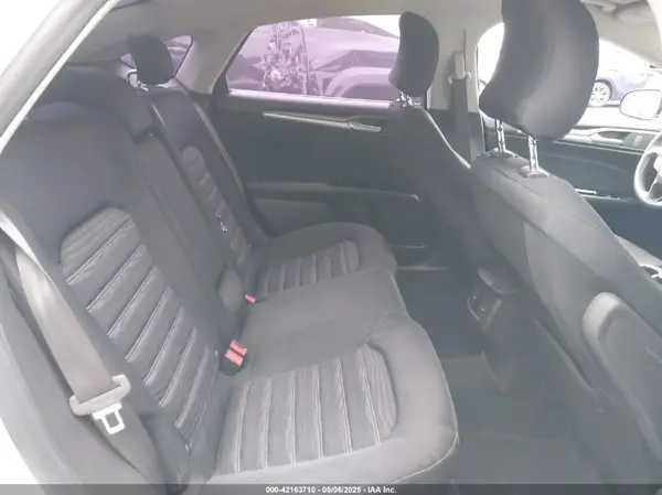 3FA6P0H72GR216018 2016 FORD FUSION - Image 8