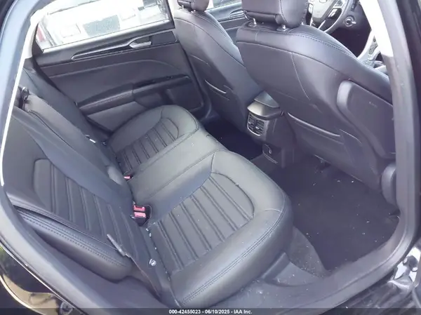 3FA6P0H72GR237810 2016 FORD FUSION - Image 8