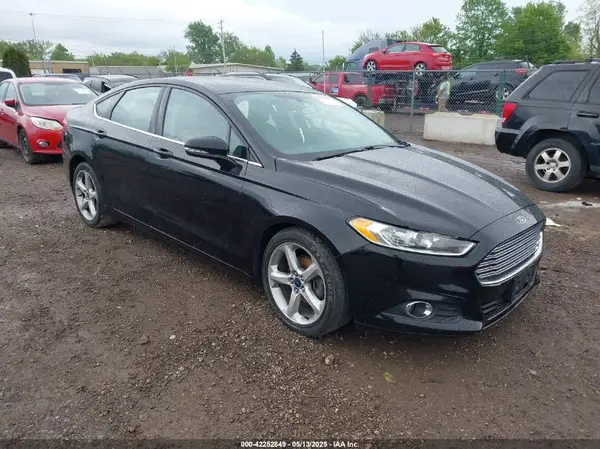 3FA6P0H72GR242831 2016 FORD FUSION - Image 1