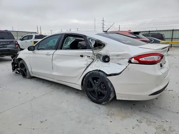 3FA6P0H72GR245681 2016 FORD FUSION - Image 2