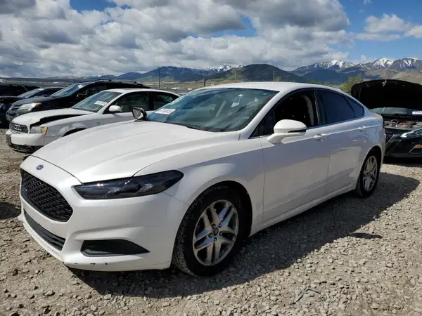 3FA6P0H72GR305281 2016 FORD FUSION - Image 1