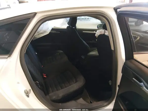 3FA6P0H72GR319052 2016 FORD FUSION - Image 8