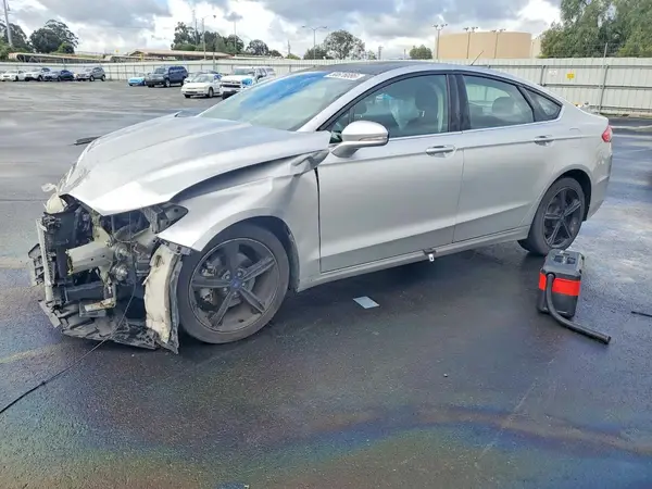 3FA6P0H72GR386136 2016 FORD FUSION - Image 1