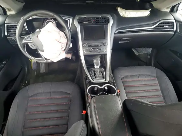 3FA6P0H72GR386136 2016 FORD FUSION - Image 8