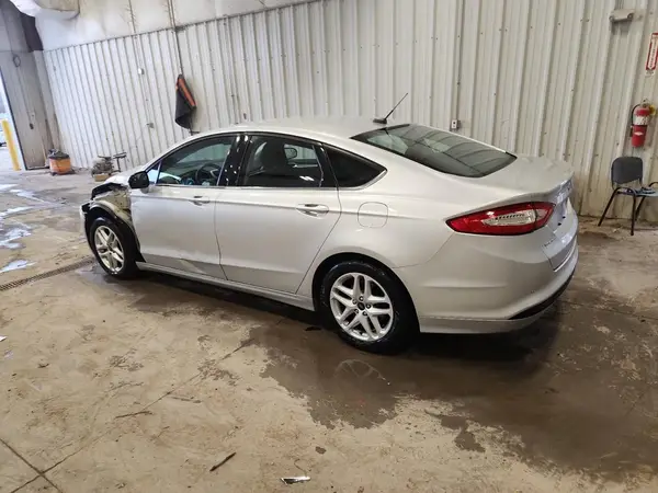 3FA6P0H72GR386556 2016 FORD FUSION - Image 2