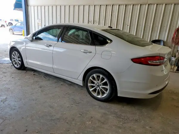 3FA6P0H72HR106913 2017 FORD FUSION - Image 2
