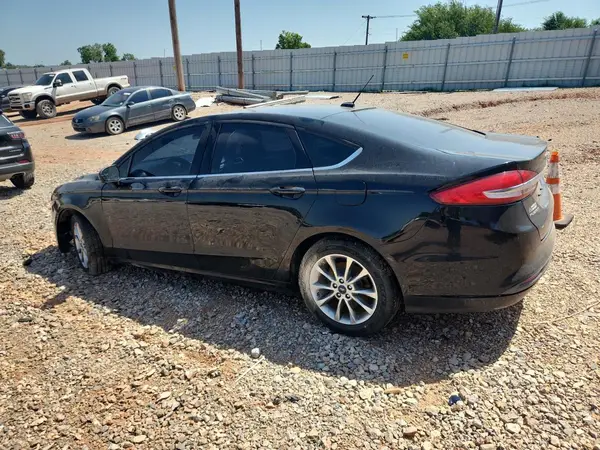 3FA6P0H72HR125316 2017 FORD FUSION - Image 2