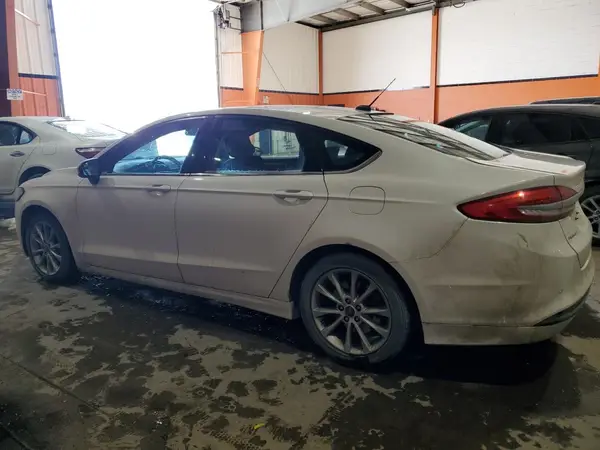 3FA6P0H72HR134825 2017 FORD FUSION - Image 2