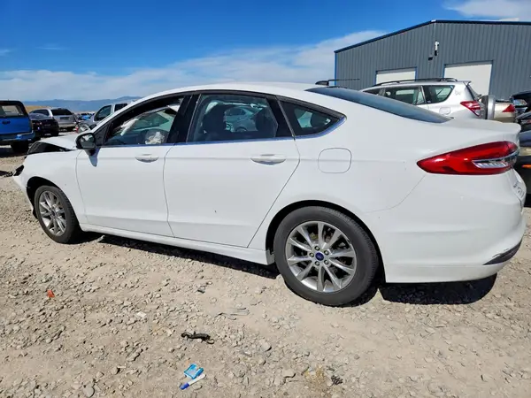 3FA6P0H72HR150748 2017 FORD FUSION - Image 2