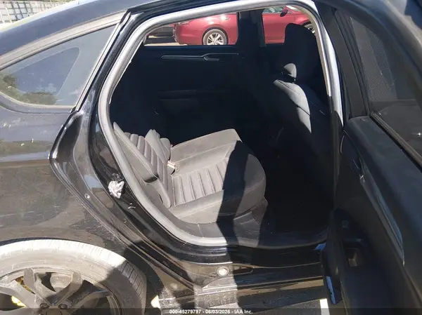 3FA6P0H72HR151463 2017 FORD FUSION - Image 8