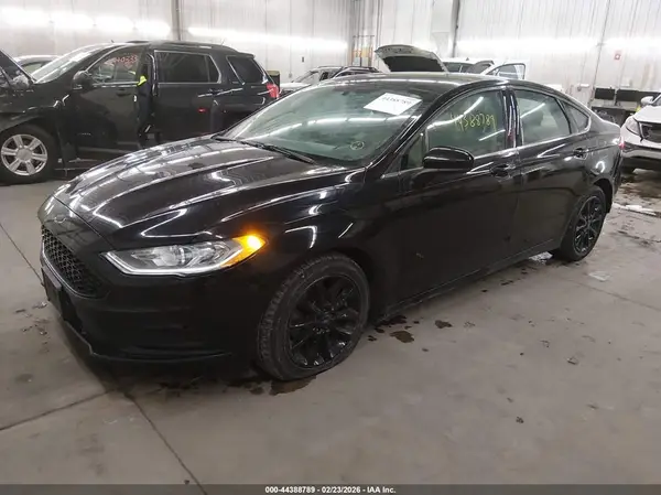 3FA6P0H72HR153603 2017 FORD FUSION - Image 2
