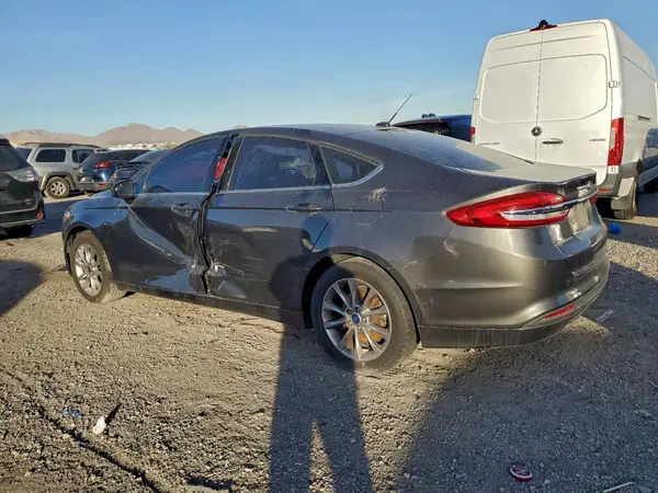 3FA6P0H72HR159160 2017 FORD FUSION - Image 2