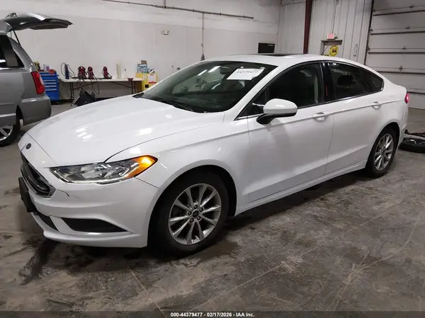 3FA6P0H72HR171812 2017 FORD FUSION - Image 2