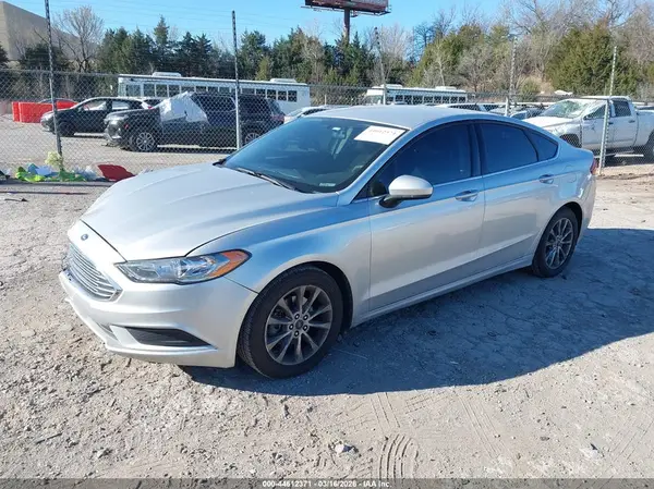 3FA6P0H72HR177786 2017 FORD FUSION - Image 2