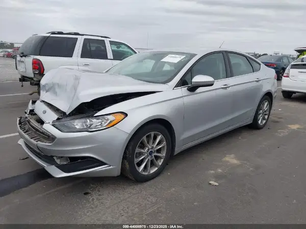 3FA6P0H72HR193325 2017 FORD FUSION - Image 2