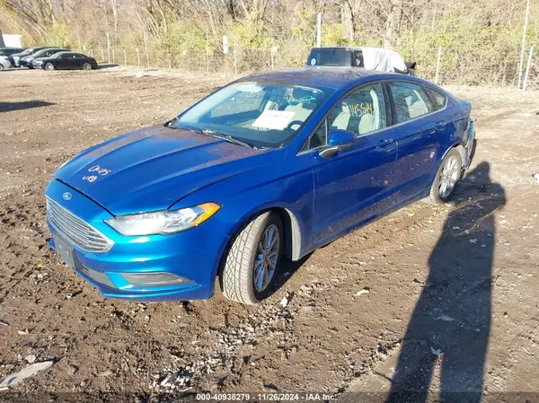 3FA6P0H72HR196872 2017 FORD FUSION - Image 2