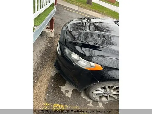 3FA6P0H72HR210401 2017 FORD FUSION - Image 2
