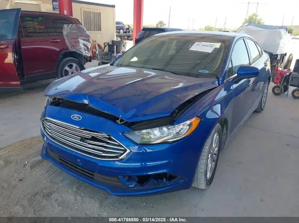 3FA6P0H72HR219261 2017 FORD FUSION - Image 2