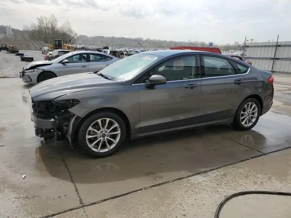 3FA6P0H72HR228011 2017 FORD FUSION - Image 1