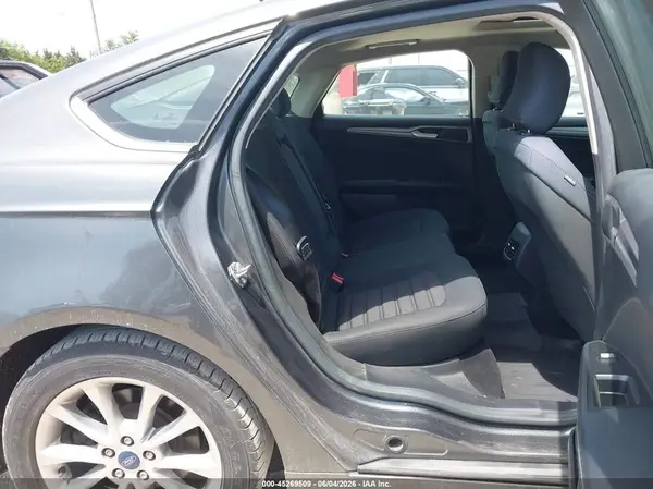3FA6P0H72HR228123 2017 FORD FUSION - Image 8