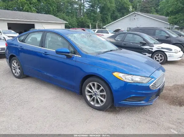 3FA6P0H72HR235539 2017 FORD FUSION - Image 1
