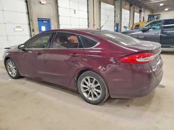 3FA6P0H72HR250784 2017 FORD FUSION - Image 2