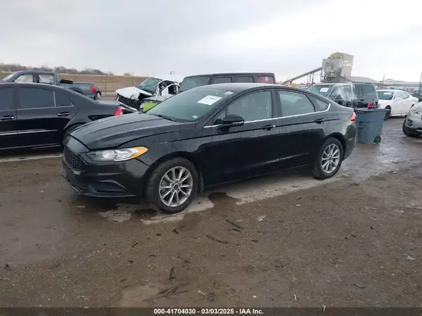 3FA6P0H72HR253829 2017 FORD FUSION - Image 2