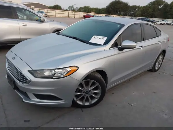 3FA6P0H72HR260182 2017 FORD FUSION - Image 2