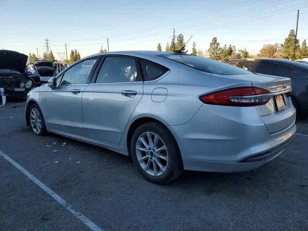 3FA6P0H72HR281839 2017 FORD FUSION - Image 2