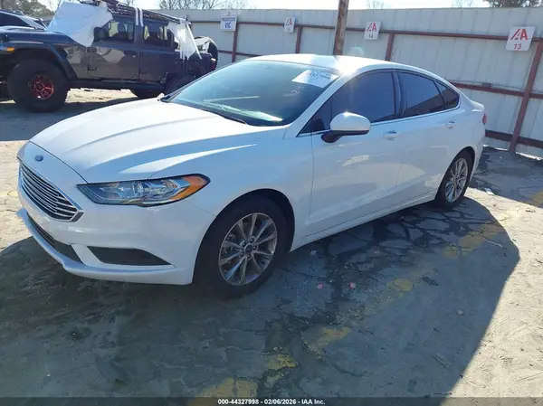 3FA6P0H72HR316802 2017 FORD FUSION - Image 2