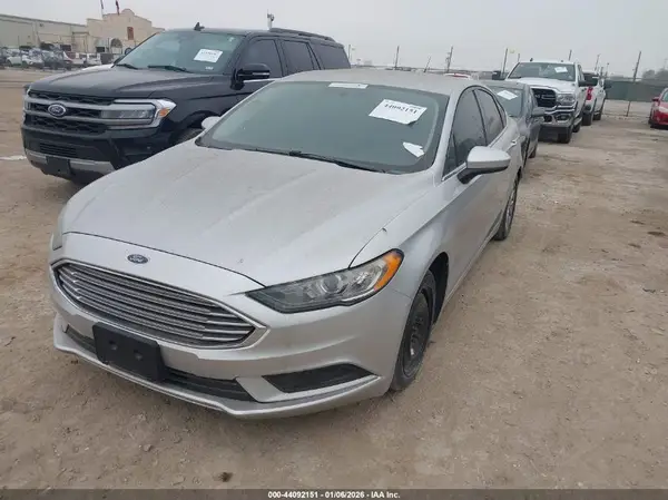 3FA6P0H72HR321904 2017 FORD FUSION - Image 2