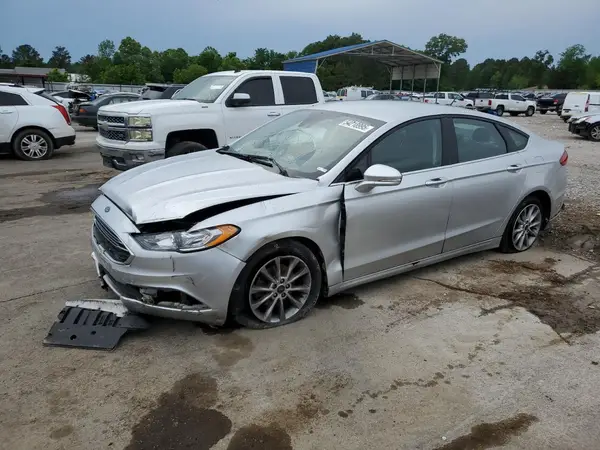 3FA6P0H72HR370035 2017 FORD FUSION - Image 1