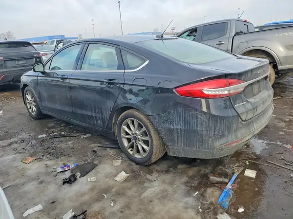 3FA6P0H72HR375218 2017 FORD FUSION - Image 2
