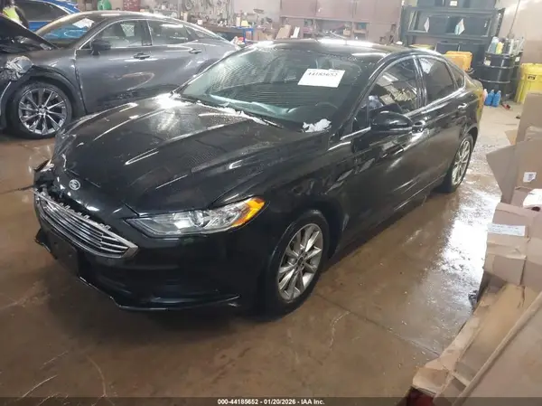 3FA6P0H72HR396067 2017 FORD FUSION - Image 2