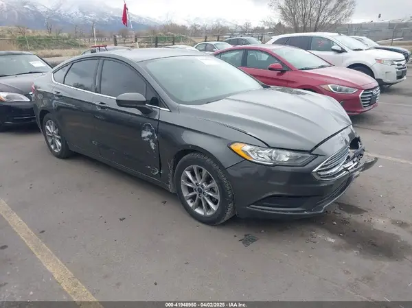 3FA6P0H72HR398496 2017 FORD FUSION - Image 1