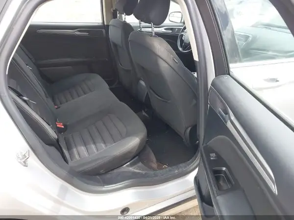 3FA6P0H72HR405057 2017 FORD FUSION - Image 8