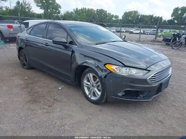 3FA6P0H72JR162579 2018 FORD FUSION - Image 1