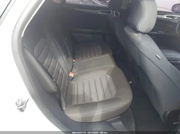 3FA6P0H72JR171038 2018 FORD FUSION - Image 8