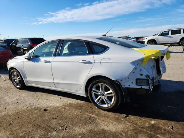 3FA6P0H72JR185957 2018 FORD FUSION - Image 2