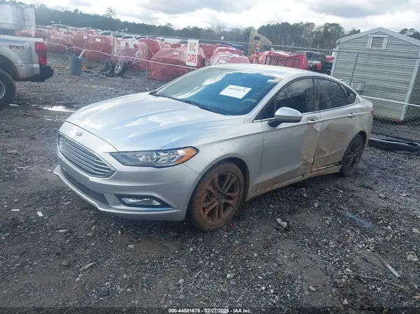 3FA6P0H72JR190012 2018 FORD FUSION - Image 2
