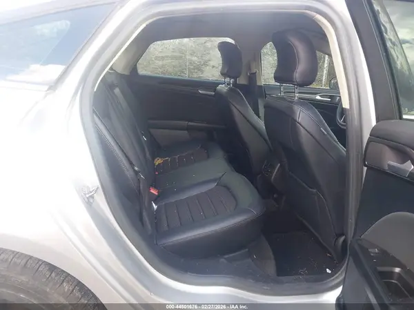 3FA6P0H72JR190012 2018 FORD FUSION - Image 8