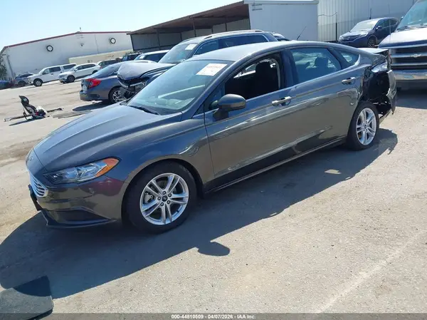 3FA6P0H72JR191807 2018 FORD FUSION - Image 2