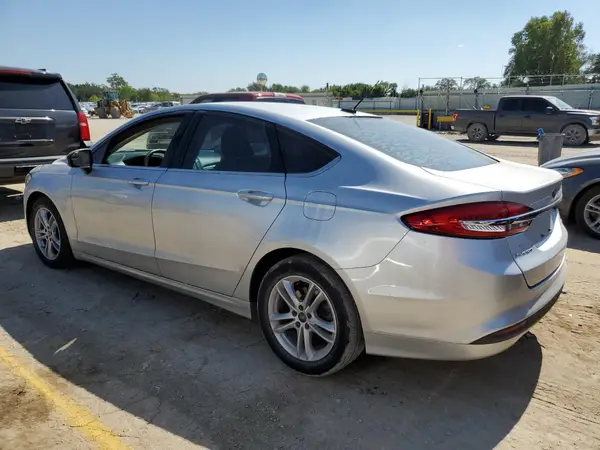 3FA6P0H72JR194660 2018 FORD FUSION - Image 2