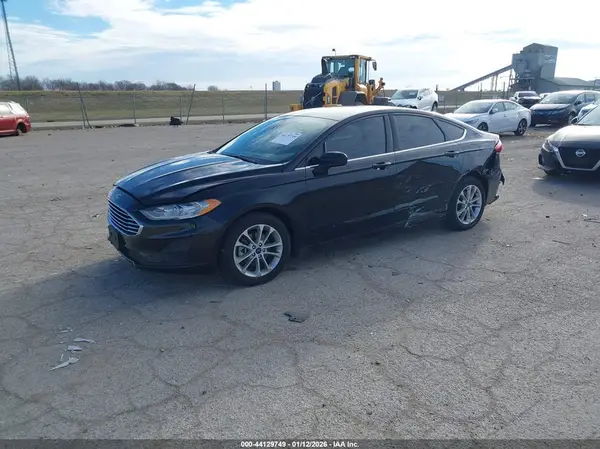 3FA6P0H72KR122374 2019 FORD FUSION - Image 2