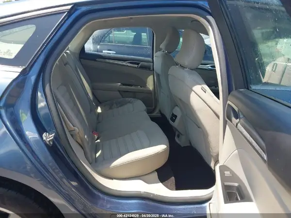 3FA6P0H72KR123170 2019 FORD FUSION - Image 8