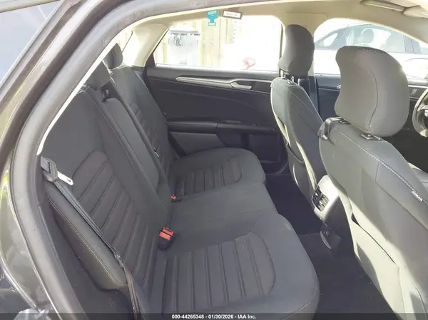 3FA6P0H72KR183188 2019 FORD FUSION - Image 8