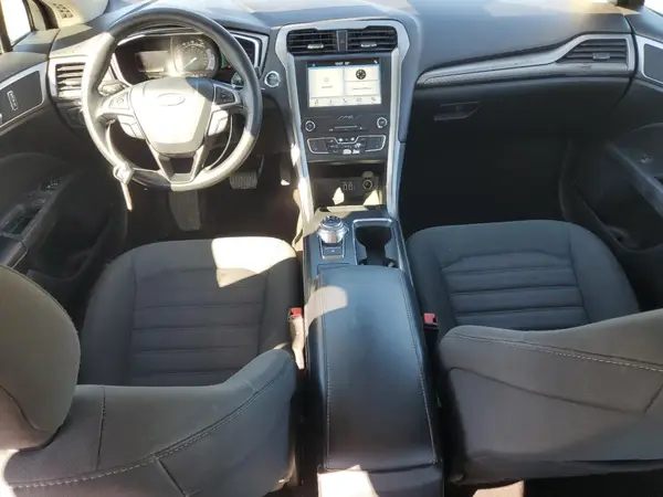 3FA6P0H72KR190304 2019 FORD FUSION - Image 8