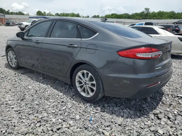 3FA6P0H72KR209840 2019 FORD FUSION - Image 2