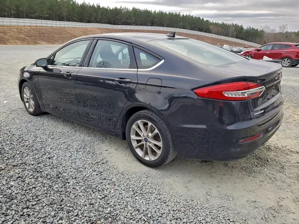 3FA6P0H72KR209868 2019 FORD FUSION - Image 2